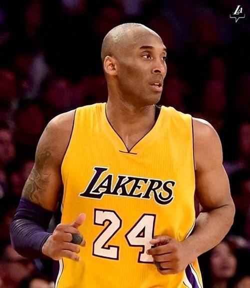CBA积分榜最新排名！上海狂胜广东冲上第2：辽宁第11山西第14