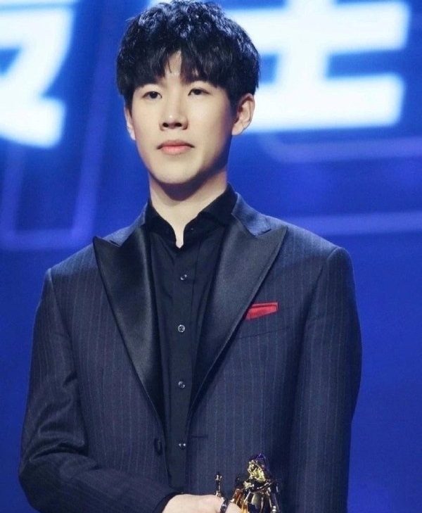 FUT Esports 和 NAVI 在 VCT 2025： EMEA 第一阶段被淘汰